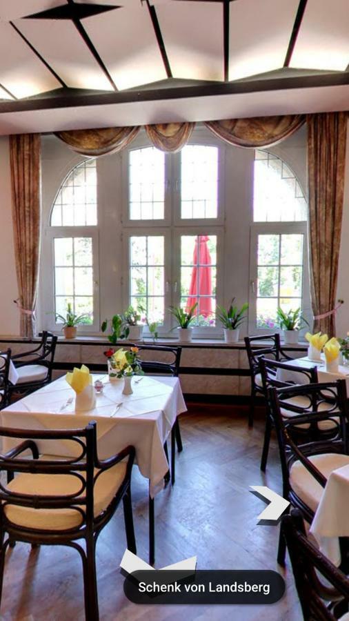 Hotel & Restaurant Schenk Von Landsberg ทอยพิทซ์ ภายนอก รูปภาพ