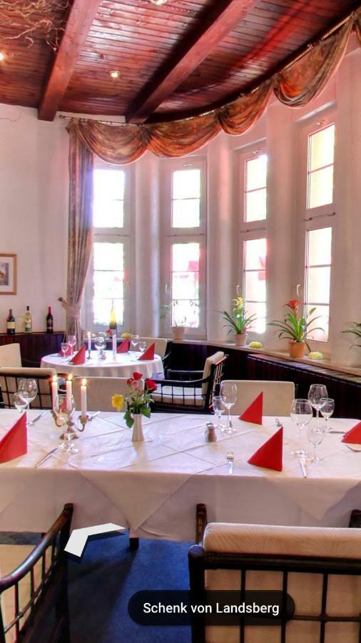 Hotel & Restaurant Schenk Von Landsberg ทอยพิทซ์ ภายนอก รูปภาพ